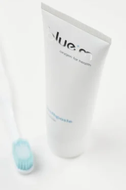 Bluem Toothbrush Day To Day (1 stuk)