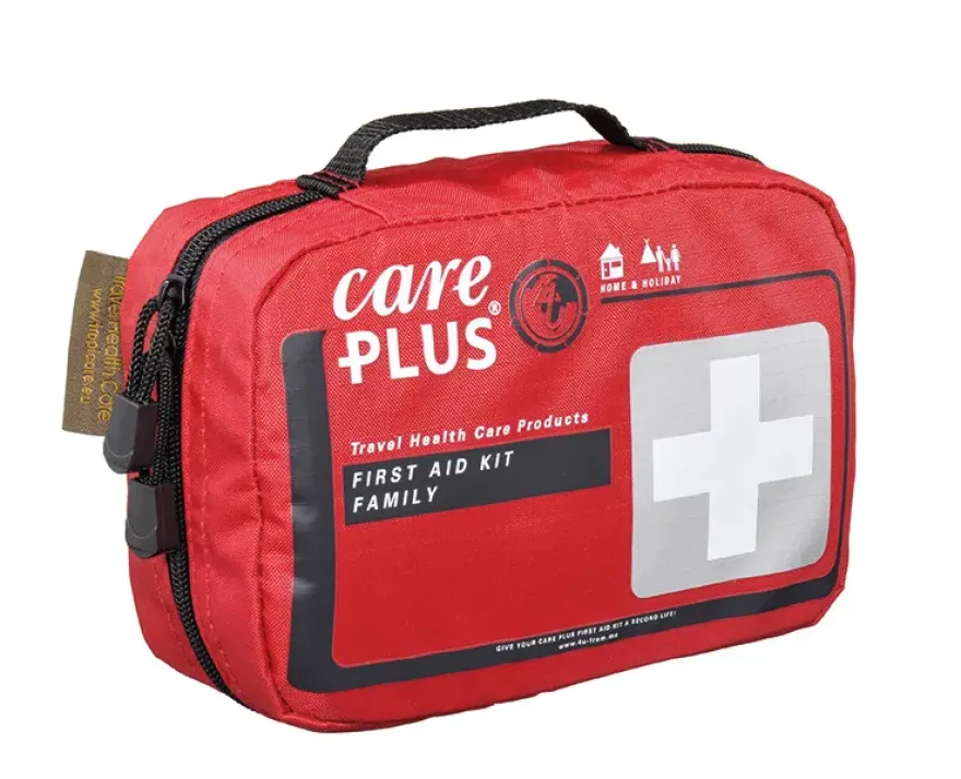 Care Plus First Aid Kit Family (1 Set)