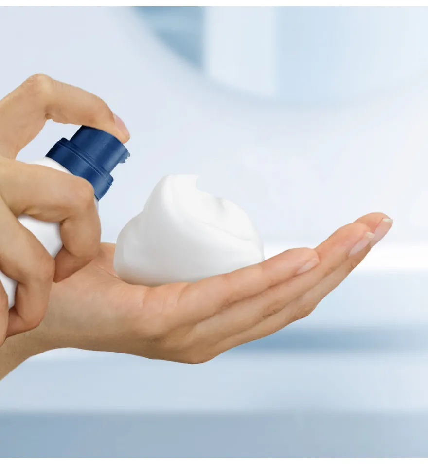 Dove Shower mousse cotton oil (200 ml)
