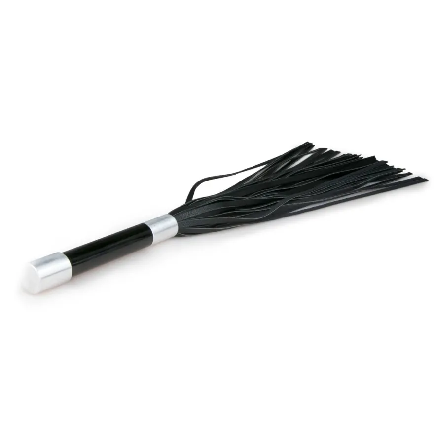 Easytoys Fetish Collection – Long Flogger with Metal Grip Zwart (1 stuk)
