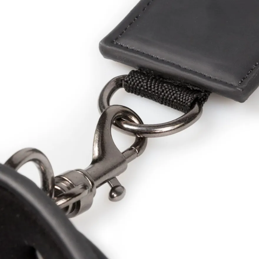 Easytoys Fetish Collection – Neck and Wrist Restraint Zwart (1 stuk)