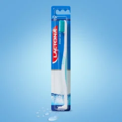 Lactona Tandenborstel IQ+ soft (1 stuk)