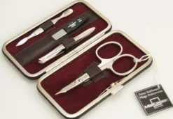 Malteser Manicure-etui 4-delig Wijnrood Nappaleer (1 set)