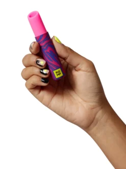 Romp By Womanizer Lipstick Neon Roze (1 stuk)