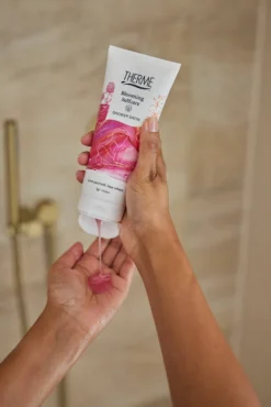 Therme Blooming Selfcare Shower Satin (200 ml)